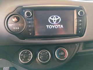 Toyota Yaris 2015 1.4 D-4D LIFE EURO 6-thumb-16