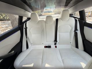 Tesla Model 3 2024 Premium Highland Standard Range RWD-thumb-4