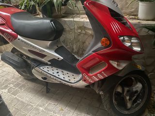Peugeot Speedfight 2 2008