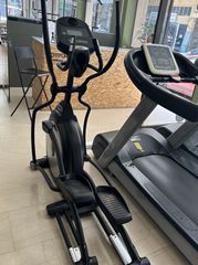 Ελλειπτικό μηχάνημα Amila XE150