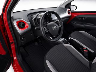 Toyota Aygo 2020-thumb-5