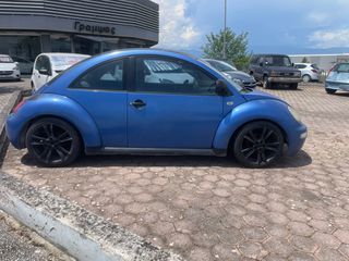 Volkswagen Beetle 2000-thumb-2
