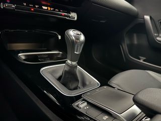 Mercedes-Benz A 160 2022 A-CLASS 1.3 PANORAMA ΕΛΛΗΝΙΚΗΣ ΑΝΤΙΠΡΟΣΩΠΕΙΑΣ-thumb-25