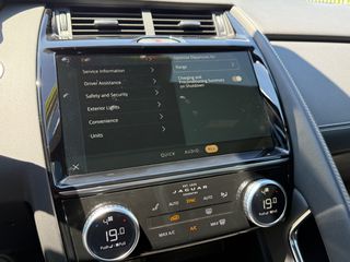 Jaguar E-Pace 2023 P300e R-DYNAMIC SE AWD PANORAMA & BLACK-PACK Plug-In Hybrid-thumb-54
