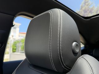 Jaguar E-Pace 2023 P300e R-DYNAMIC SE AWD PANORAMA & BLACK-PACK Plug-In Hybrid-thumb-45