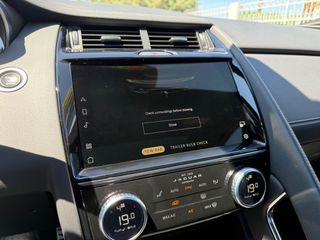Jaguar E-Pace 2023 P300e R-DYNAMIC SE AWD PANORAMA & BLACK-PACK Plug-In Hybrid-thumb-53