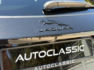 Jaguar E-Pace 2023 P300e R-DYNAMIC SE AWD PANORAMA & BLACK-PACK Plug-In Hybrid-thumb-38