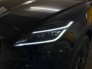 Jaguar E-Pace 2023 P300e R-DYNAMIC SE AWD PANORAMA & BLACK-PACK Plug-In Hybrid-thumb-9