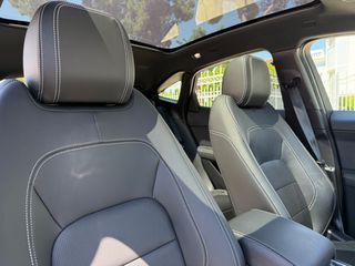 Jaguar E-Pace 2023 P300e R-DYNAMIC SE AWD PANORAMA & BLACK-PACK Plug-In Hybrid-thumb-19