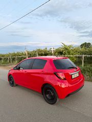 Toyota Yaris 2015 HYBRID AUTOMATIC NAVI CAMERA-thumb-2