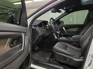 Land Rover Discovery Sport 2020 R-Dynamic / Panorama / Facelift / MHEV-thumb-16