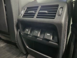Land Rover Discovery Sport 2020 R-Dynamic / Panorama / Facelift / MHEV-thumb-30