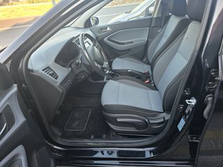 Hyundai i 20 2019-thumb-11