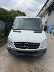 Κλούβα Mercedes-Benz 2009 Sprinter 210 με ζημιά