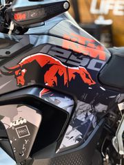 KTM 1290 Super Adventure 2022-thumb-25