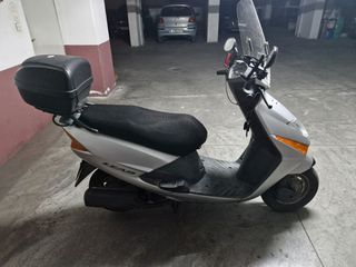 Honda LEAD 2005-thumb-1
