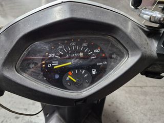 Honda LEAD 2005-thumb-8