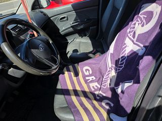Kia Picanto 2010-thumb-8