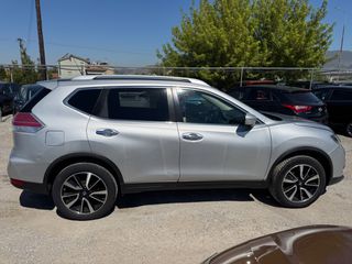 Nissan X-Trail 2016-thumb-6