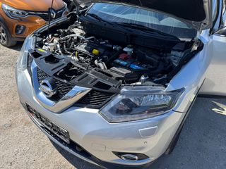 Nissan X-Trail 2016-thumb-12