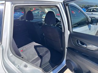 Nissan X-Trail 2016-thumb-20