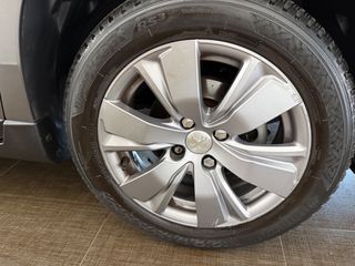 Peugeot 2008 2017 1.2 PURETECH STYLE 82HP NAVI CLIMA-thumb-61