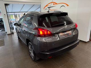 Peugeot 2008 2017 1.2 PURETECH STYLE 82HP NAVI CLIMA-thumb-7