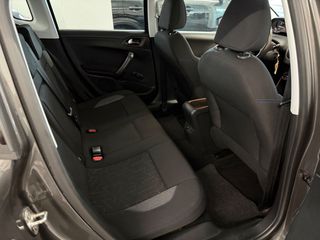 Peugeot 2008 2017 1.2 PURETECH STYLE 82HP NAVI CLIMA-thumb-37