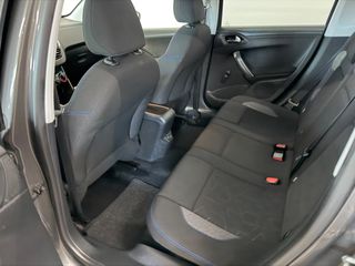Peugeot 2008 2017 1.2 PURETECH STYLE 82HP NAVI CLIMA-thumb-39