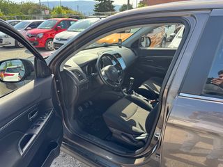 Mitsubishi Asx 2016-thumb-13