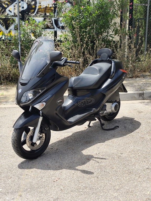 Piaggio XEvo 250 2017 (Ανταλλαγή δεκτή)
