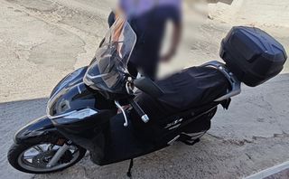 Honda SH 350i 2021-thumb-2