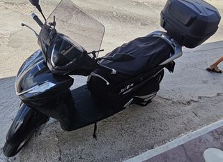 Honda SH 350i 2021-thumb-3