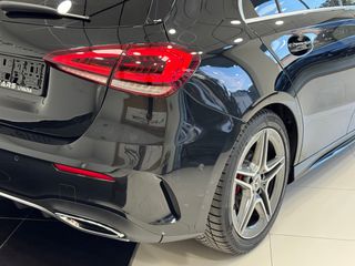 Mercedes-Benz A 180 2018 AMG LINE-thumb-7