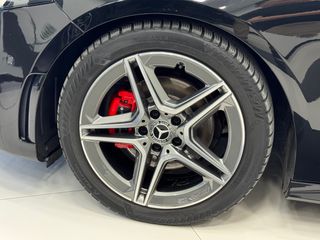Mercedes-Benz A 180 2018 AMG LINE-thumb-11