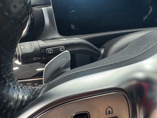 Mercedes-Benz A 180 2018 AMG LINE-thumb-31