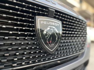 Peugeot 308 2024 hybrid sw/plug in/GT LINE 224 HP-thumb-12