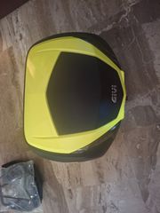 Μπαγκαζιερα givi v47