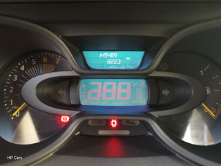 Renault Captur 2016 0.9 Feel-thumb-40