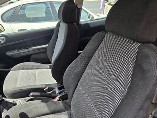 Peugeot 307 2004-thumb-6