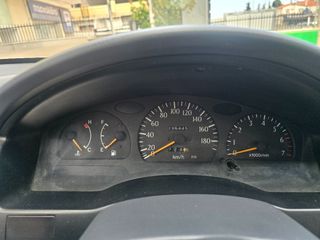 Toyota Starlet 1998-thumb-5