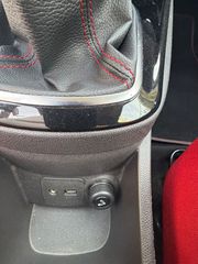 Ford Fiesta 2015-thumb-21