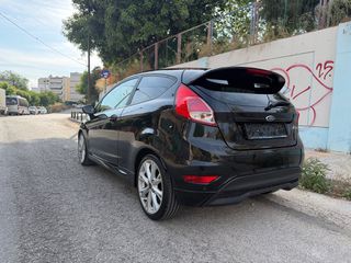 Ford Fiesta 2015-thumb-2