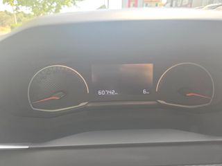 Peugeot 208 2023 FULL-thumb-5