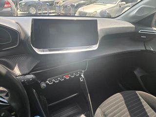Peugeot 208 2023 FULL-thumb-6