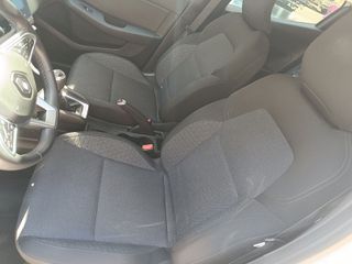 Renault Clio 2021 1.0 Tce-thumb-10