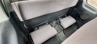 Isuzu D-Max 2010-thumb-10