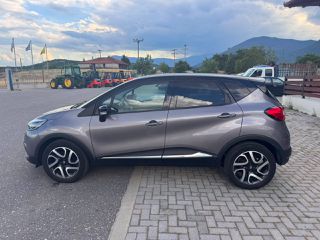Renault Captur 2016-thumb-1
