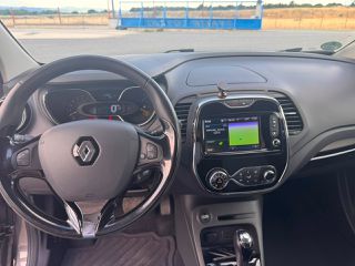 Renault Captur 2016-thumb-16