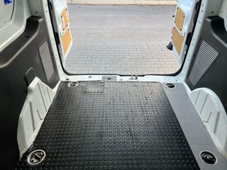 Ford Transit Connect 2017-thumb-17